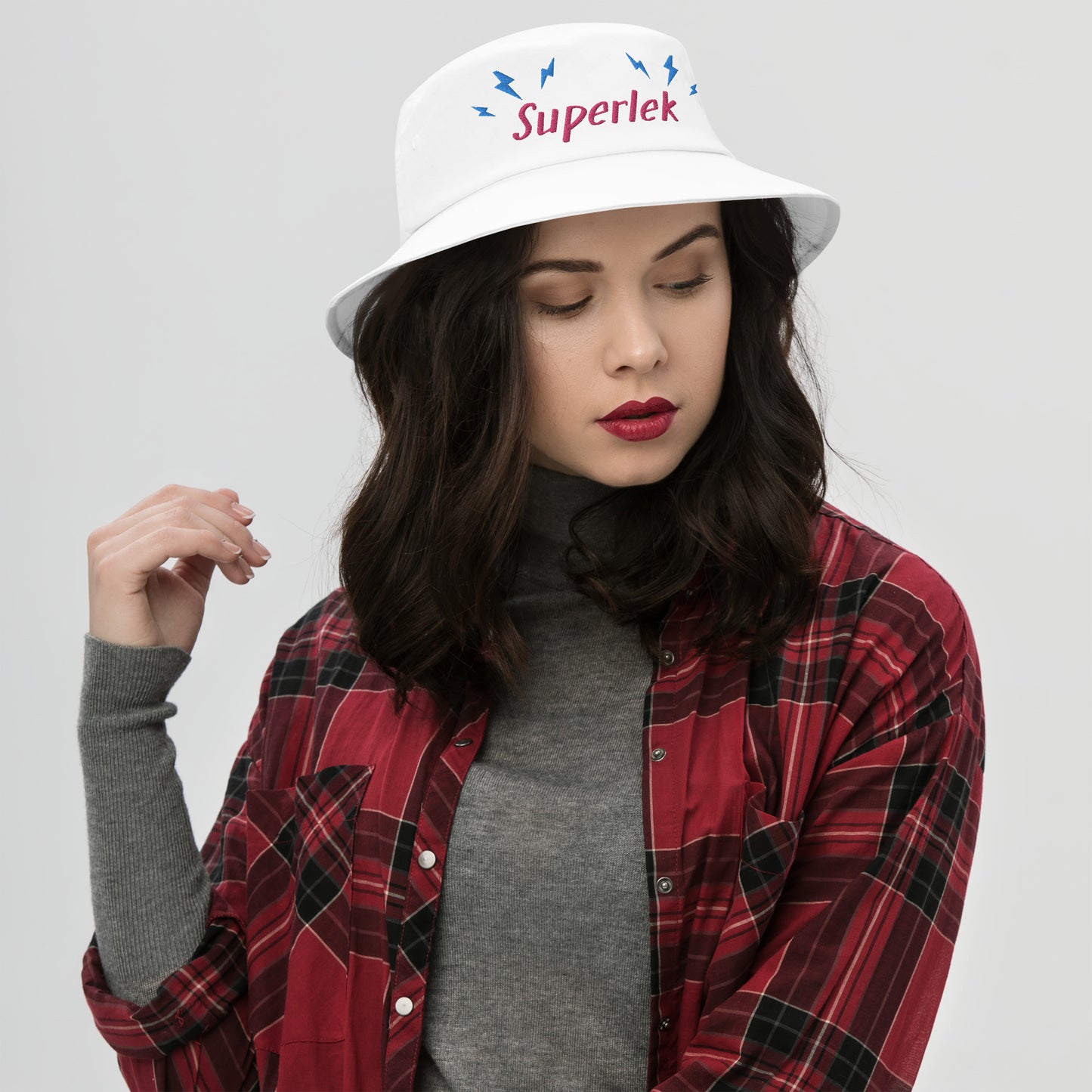 SUPERLEK Lightning Bucket Hat